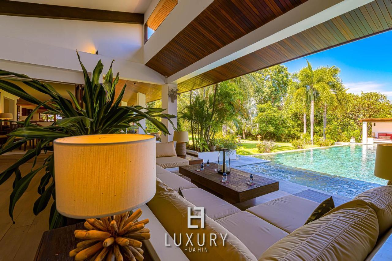 5 Bedroom Bali Style Mansion Wl2 HHQ Exteriör bild