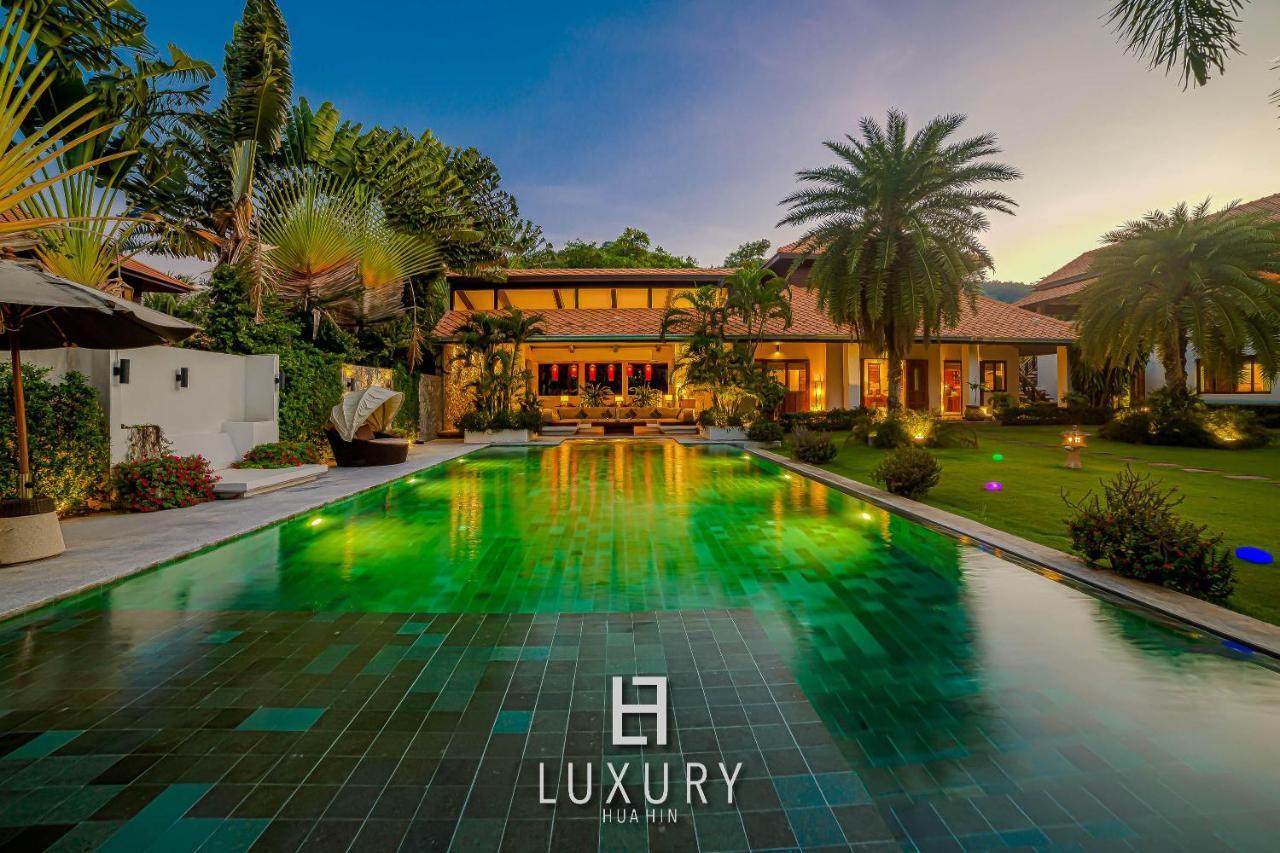 5 Bedroom Bali Style Mansion Wl2 HHQ Exteriör bild