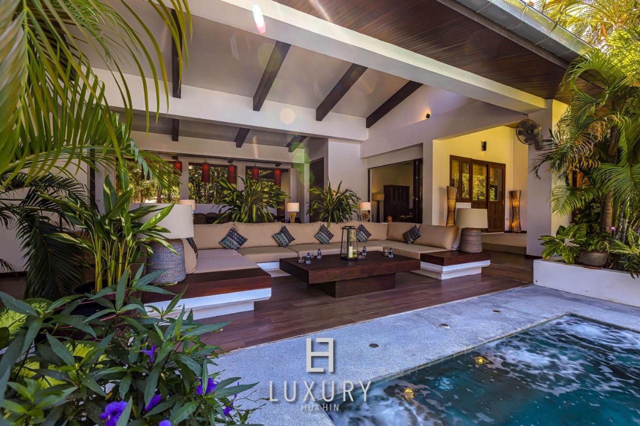 5 Bedroom Bali Style Mansion Wl2 HHQ Exteriör bild