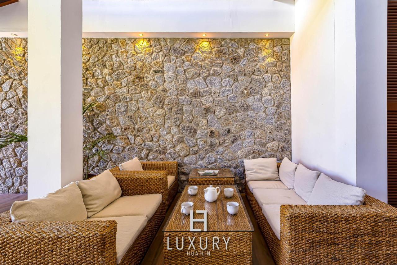 5 Bedroom Bali Style Mansion Wl2 HHQ Exteriör bild