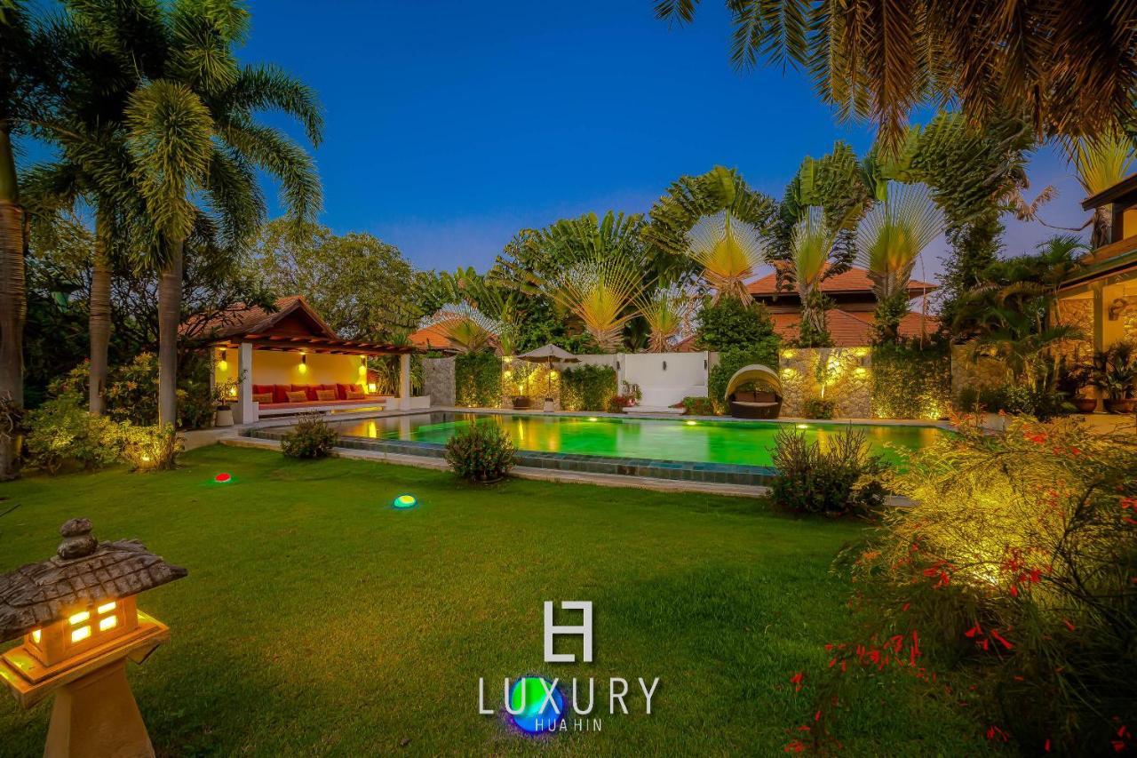 5 Bedroom Bali Style Mansion Wl2 HHQ Exteriör bild