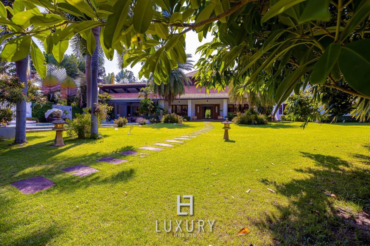 5 Bedroom Bali Style Mansion Wl2 HHQ Exteriör bild