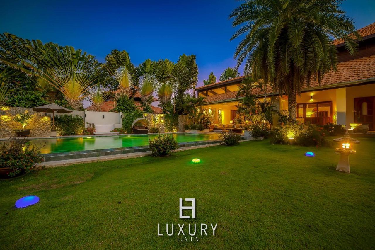 5 Bedroom Bali Style Mansion Wl2 HHQ Exteriör bild