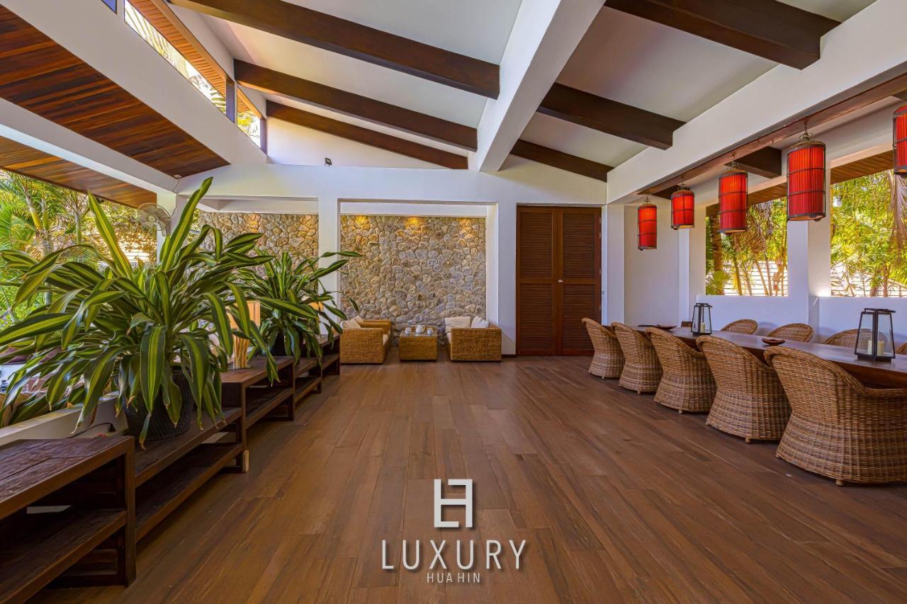 5 Bedroom Bali Style Mansion Wl2 HHQ Exteriör bild